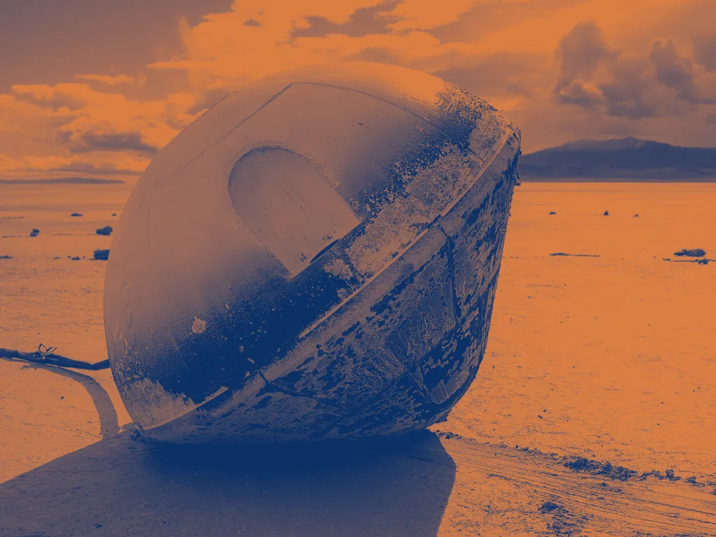 Varda capsule touchdown